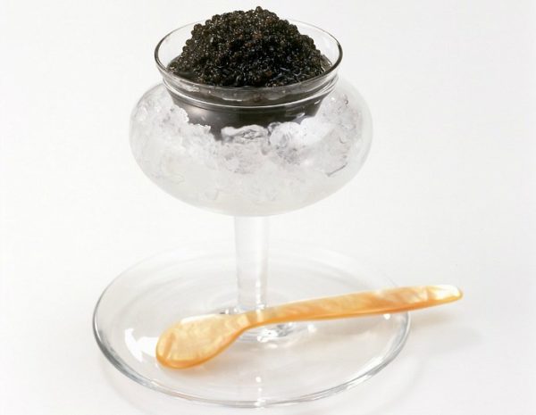 Caviar et cuillère